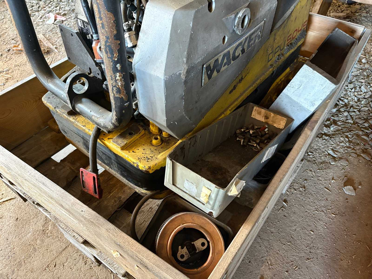 Compactor Wacker Neuson DPU 5045H - Vibratory plate: picture 5 Compactor Wacker Neuson DPU 5045H - Vibratory plate: picture 5