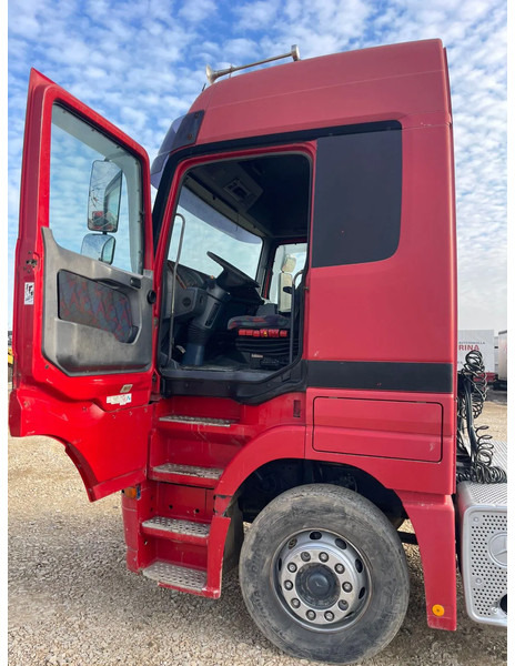 Mercedes-Benz Actros 1840 - Tractor unit: picture 4 Mercedes-Benz Actros 1840 - Tractor unit: picture 4