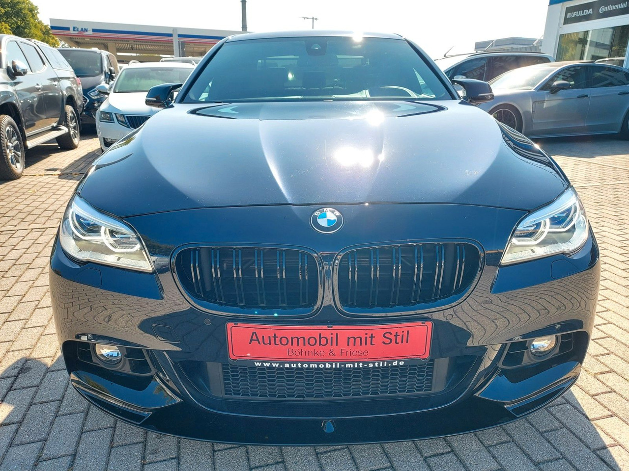 BMW 550i Limousine Autom. M-Sport HUD Glasdach H&K - Sedan: picture 2 BMW 550i Limousine Autom. M-Sport HUD Glasdach H&K - Sedan: picture 2