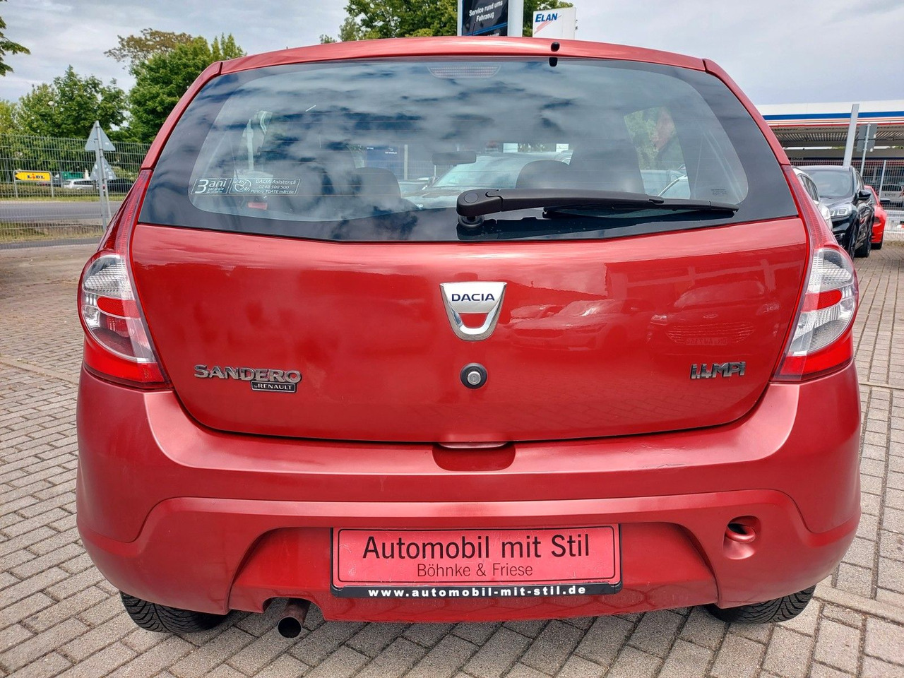 Dacia Sandero 1.4 MPI CD-Radio M+S - Sedan: picture 5 Dacia Sandero 1.4 MPI CD-Radio M+S - Sedan: picture 5