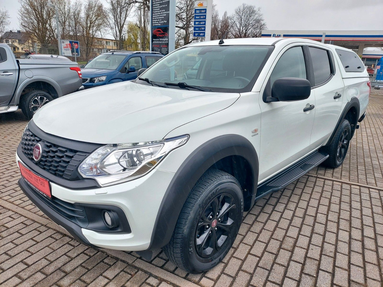 Fiat Fullback Double Cab Cross Plus 4x4 Leder DAB Nav - SUV: picture 3 Fiat Fullback Double Cab Cross Plus 4x4 Leder DAB Nav - SUV: picture 3
