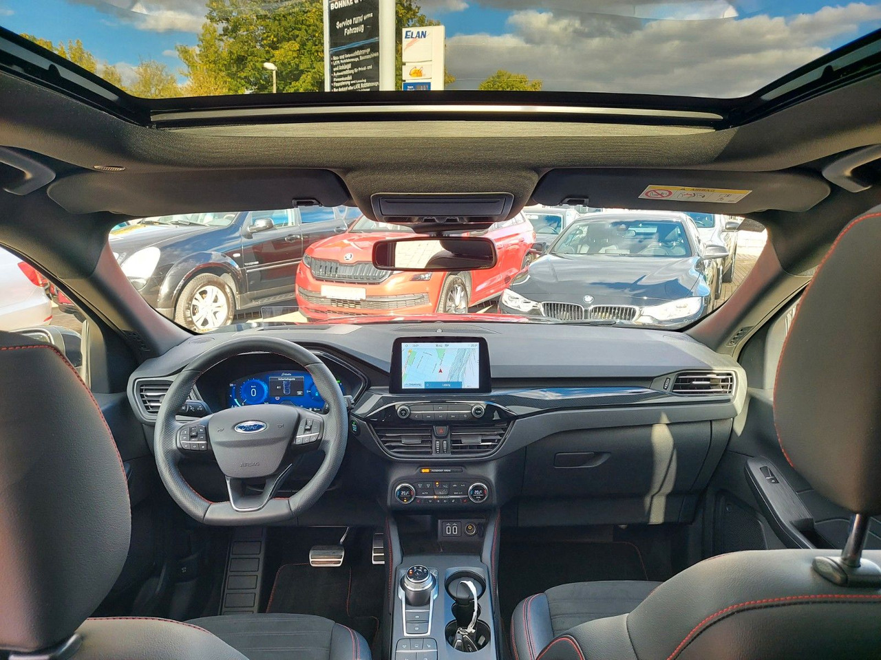 Ford Kuga Plug-In Hybrid ST-Line X ACC Assist 360° - SUV: picture 2 Ford Kuga Plug-In Hybrid ST-Line X ACC Assist 360° - SUV: picture 2