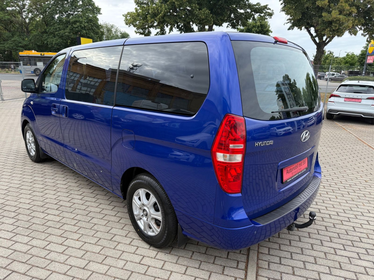 Passenger van Hyundai H-1 Travel Comfort 8 SITZER KLIMAA. STANDHEIZUNG: picture 6