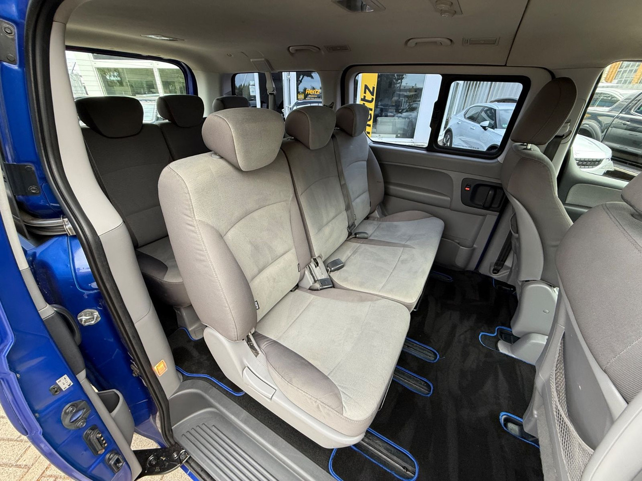 Passenger van Hyundai H-1 Travel Comfort 8 SITZER KLIMAA. STANDHEIZUNG: picture 15