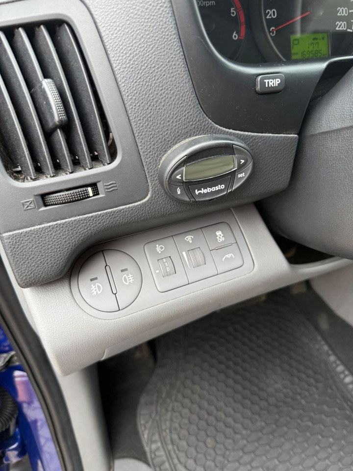 Passenger van Hyundai H-1 Travel Comfort 8 SITZER KLIMAA. STANDHEIZUNG: picture 19