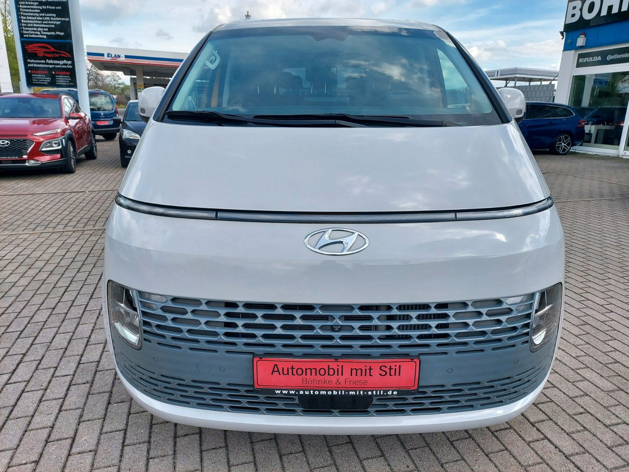 Hyundai Staria Prime 2WD LED NAVI LEDER ACC KAMERA - Passenger van: picture 2 Hyundai Staria Prime 2WD LED NAVI LEDER ACC KAMERA - Passenger van: picture 2