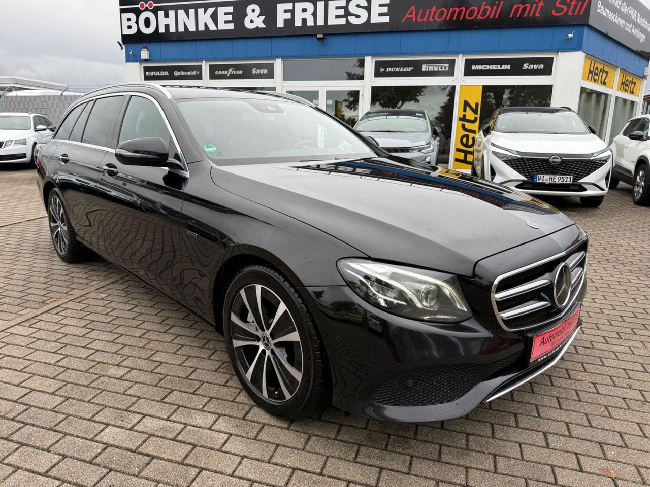 Mercedes-Benz E -Klasse T-Modell E 300 de LED NAVI ACC TEILLED - Station wagon: picture 2 Mercedes-Benz E -Klasse T-Modell E 300 de LED NAVI ACC TEILLED - Station wagon: picture 2