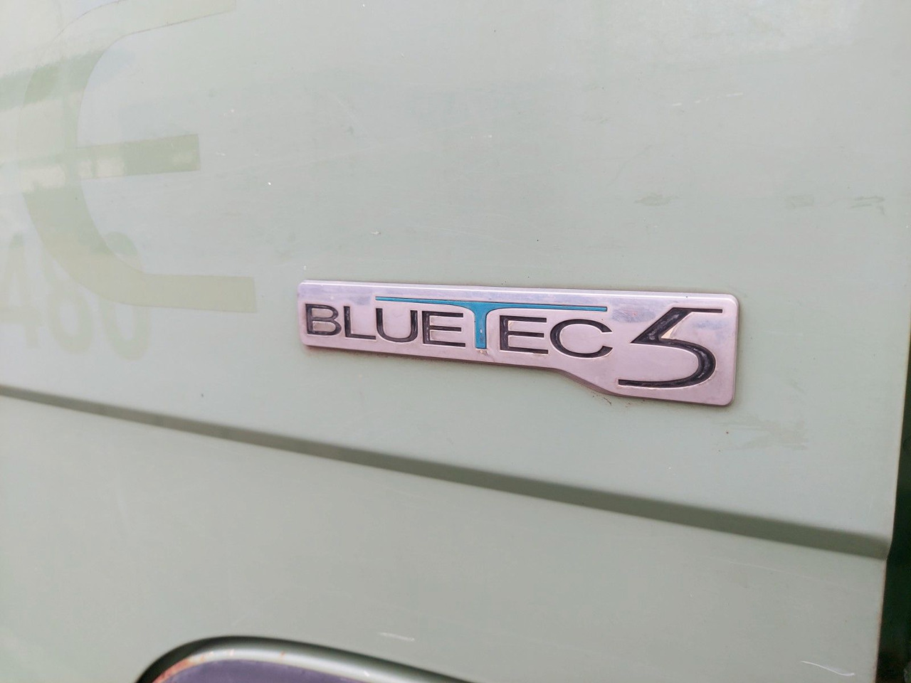 Mercedes-Benz Vario 613D Pritsche lang extralang - Flatbed van: picture 2 Mercedes-Benz Vario 613D Pritsche lang extralang - Flatbed van: picture 2