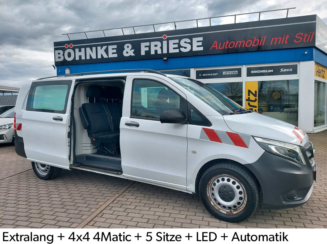 Mercedes-Benz Vito Mixto 114 CDI 4x4 Extralang 5 Sitze LED - Passenger van: picture 1 Mercedes-Benz Vito Mixto 114 CDI 4x4 Extralang 5 Sitze LED - Passenger van: picture 1