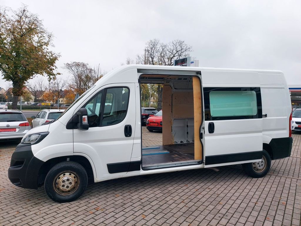 Peugeot Boxer Kasten Hoch L3H2 lang Klima 2x Schiebetür Peugeot Boxer Kasten Hoch L3H2 lang Klima 2x Schiebetür - Minibus, Passenger van: picture 4 Peugeot Boxer Kasten Hoch L3H2 lang Klima 2x Schiebetür Peugeot Boxer Kasten Hoch L3H2 lang Klima 2x Schiebetür - Minibus, Passenger van: picture 4