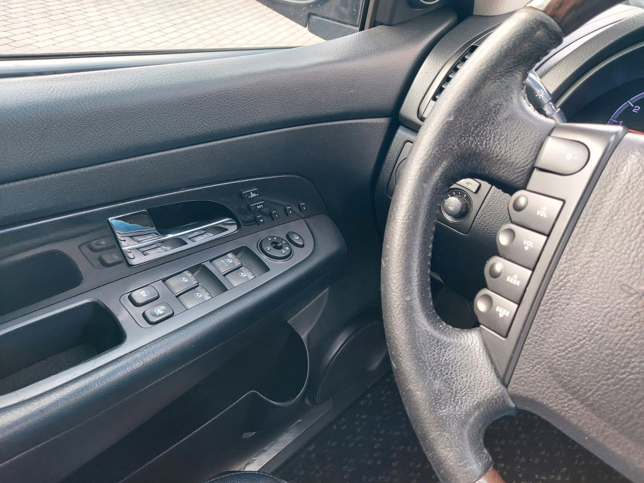 SUV Ssangyong REXTON Rexton II Automatik 7 Sitze Leder 4x4: picture 14 SUV Ssangyong REXTON Rexton II Automatik 7 Sitze Leder 4x4: picture 14