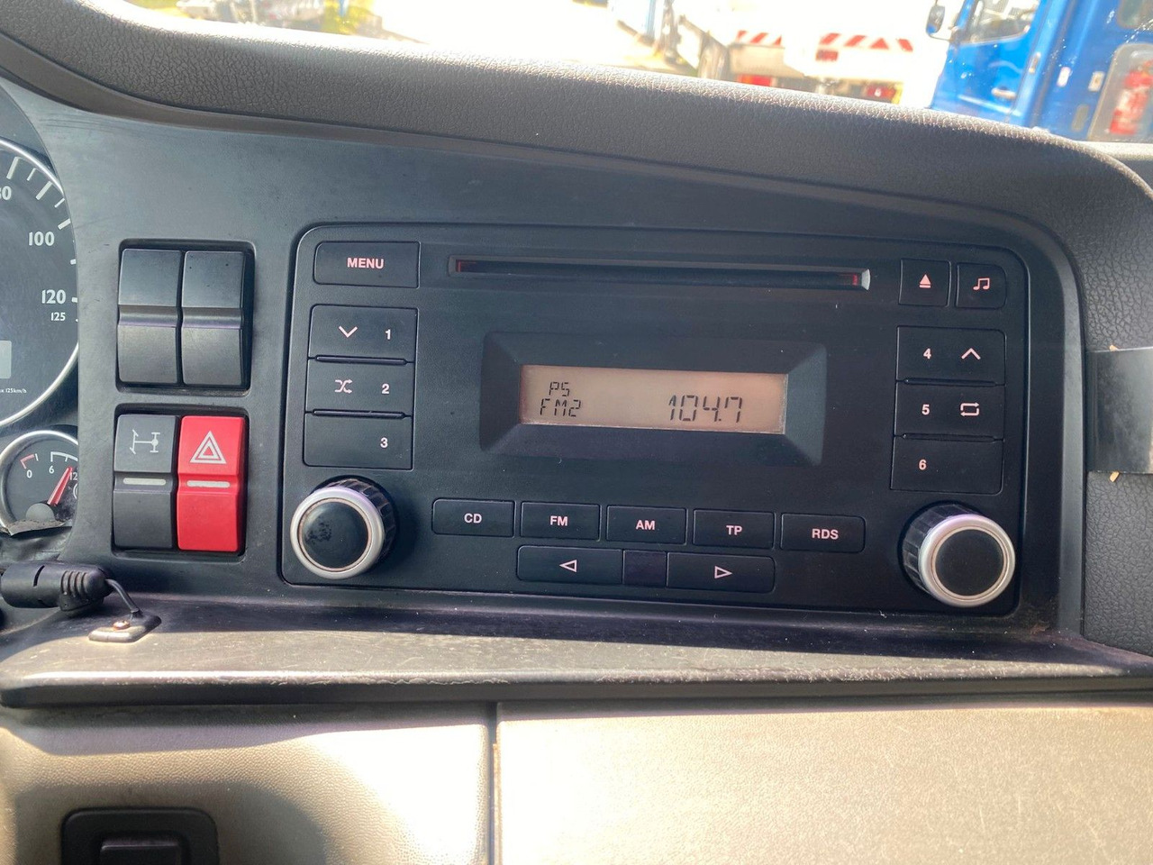 Tractor unit MAN TGX 18.440 4x2 KIPPHYDRAULIK: picture 18 Tractor unit MAN TGX 18.440 4x2 KIPPHYDRAULIK: picture 18