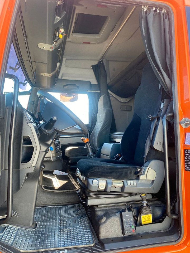 Tractor unit MAN TGX 18.440 4x2 KIPPHYDRAULIK: picture 11 Tractor unit MAN TGX 18.440 4x2 KIPPHYDRAULIK: picture 11