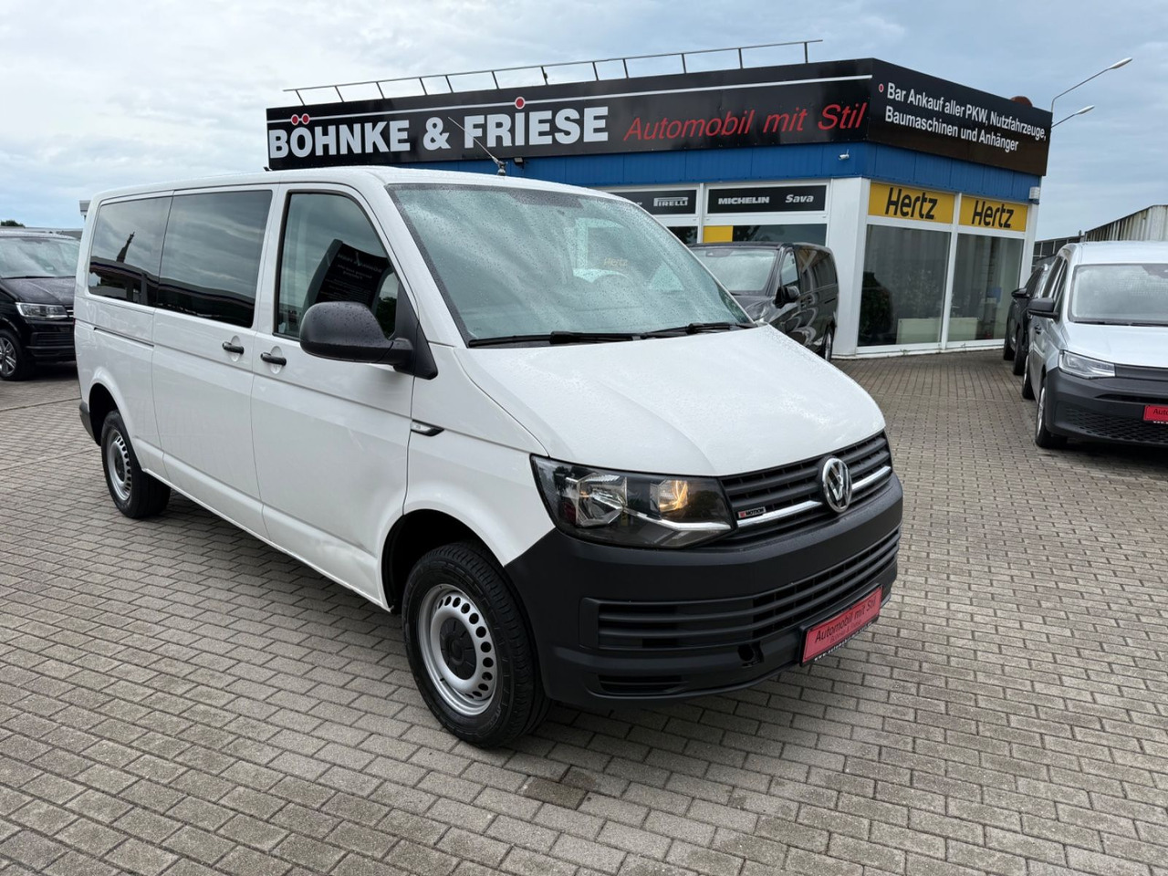 Volkswagen T6 Transporter Kasten Kombi lang 4Motion 5 Sitze - Passenger van: picture 1 Volkswagen T6 Transporter Kasten Kombi lang 4Motion 5 Sitze - Passenger van: picture 1