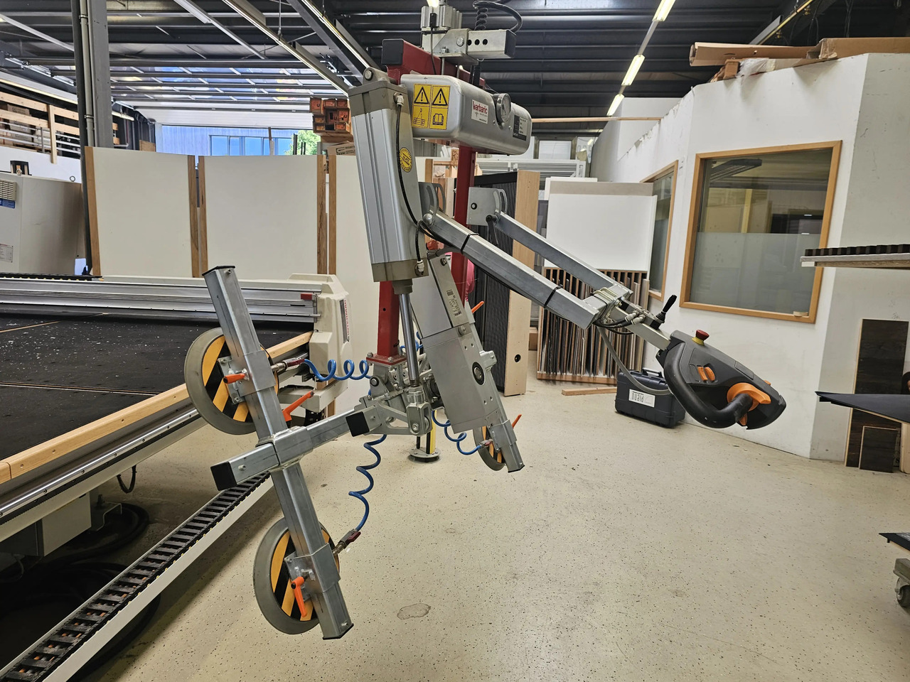 Warehouse equipment 1 Stk. Va­ku­um­plat­ten­he­ber + Kran (Barbaric): picture 6