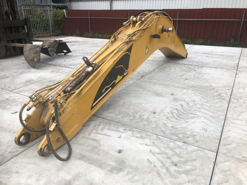 Caterpillar 322B Excavator Boom OEM 1372894 - Boom: picture 3 Caterpillar 322B Excavator Boom OEM 1372894 - Boom: picture 3