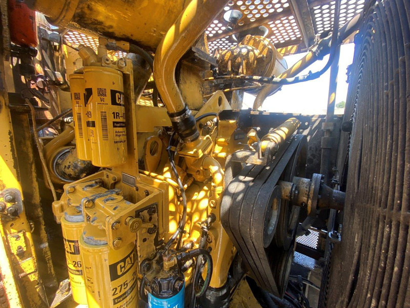 Wheel loader Caterpillar 992 D: picture 15