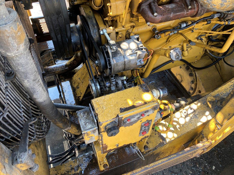 Wheel loader Caterpillar 992 D: picture 7