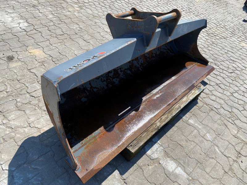 Pome S45 - Excavator bucket: picture 2 Pome S45 - Excavator bucket: picture 2