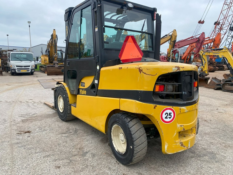 Yale GDP45 VX6 NVT - Diesel forklift: picture 2 Yale GDP45 VX6 NVT - Diesel forklift: picture 2