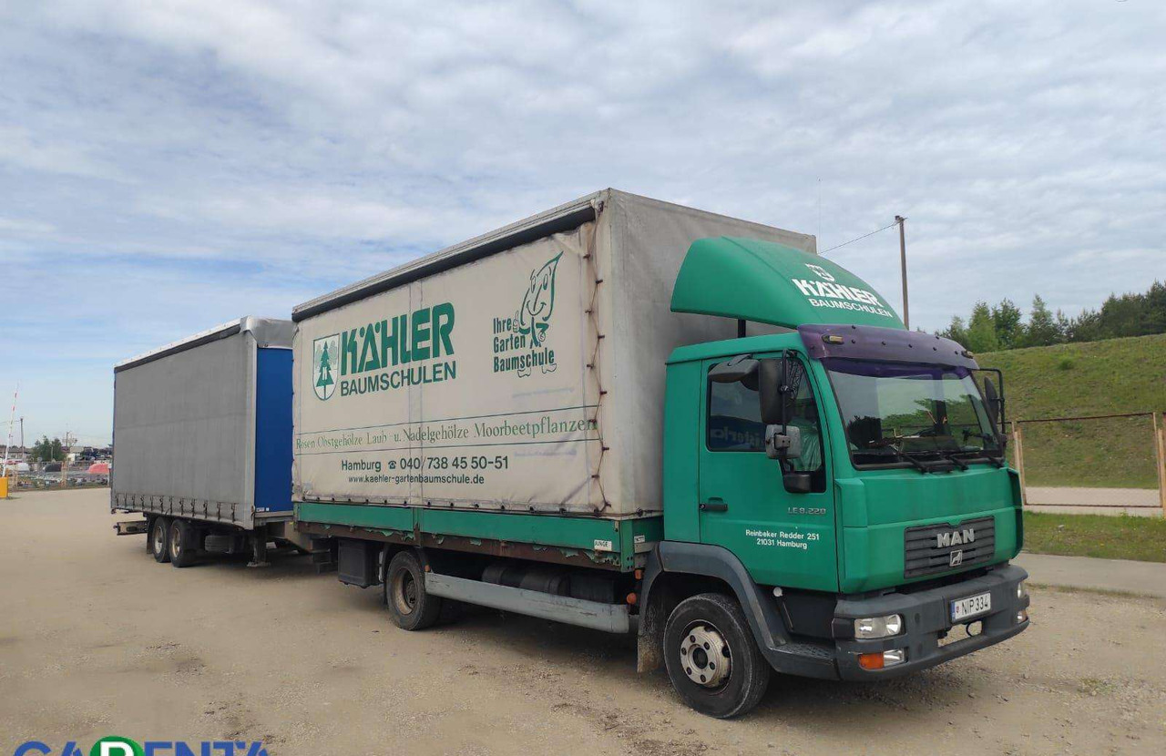 MAN LE8.220 - Curtainsider truck: picture 2 MAN LE8.220 - Curtainsider truck: picture 2