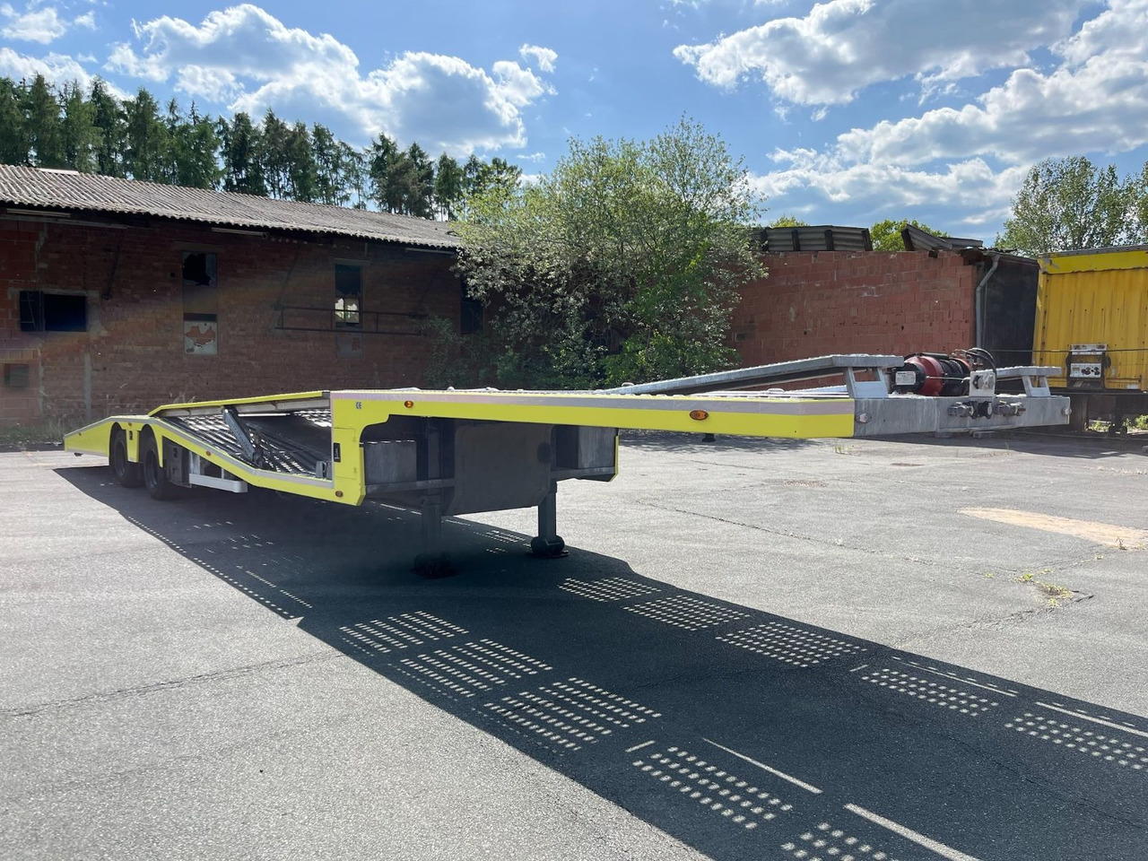 AKSOYLU YR2 4x Vehicles Transporter/Like New - Autotransporter semi-trailer: picture 1 AKSOYLU YR2 4x Vehicles Transporter/Like New - Autotransporter semi-trailer: picture 1