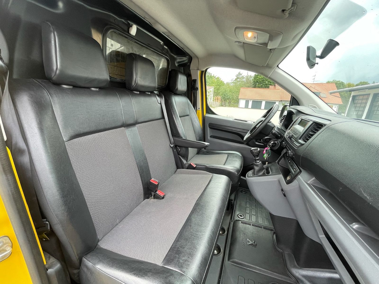 Small van Peugeot Expert Kasten Pro L3/2.0 BlueHDI/AC/EU6d: picture 14