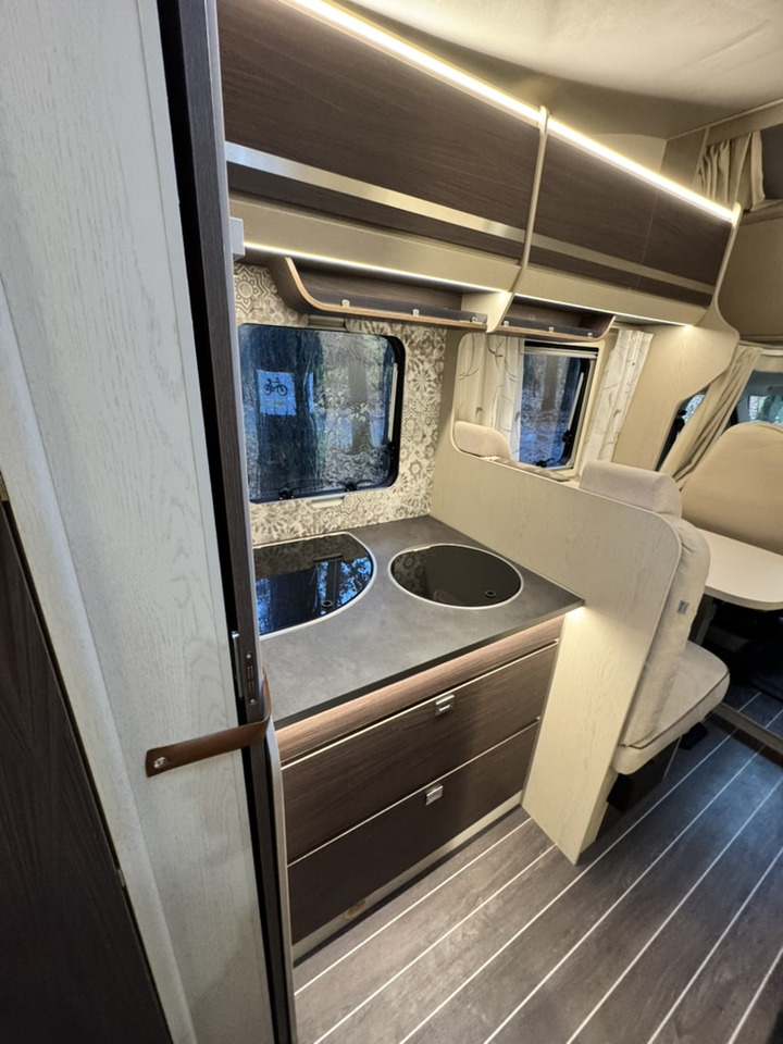 Alcove motorhome Rimor Seal 695: picture 34