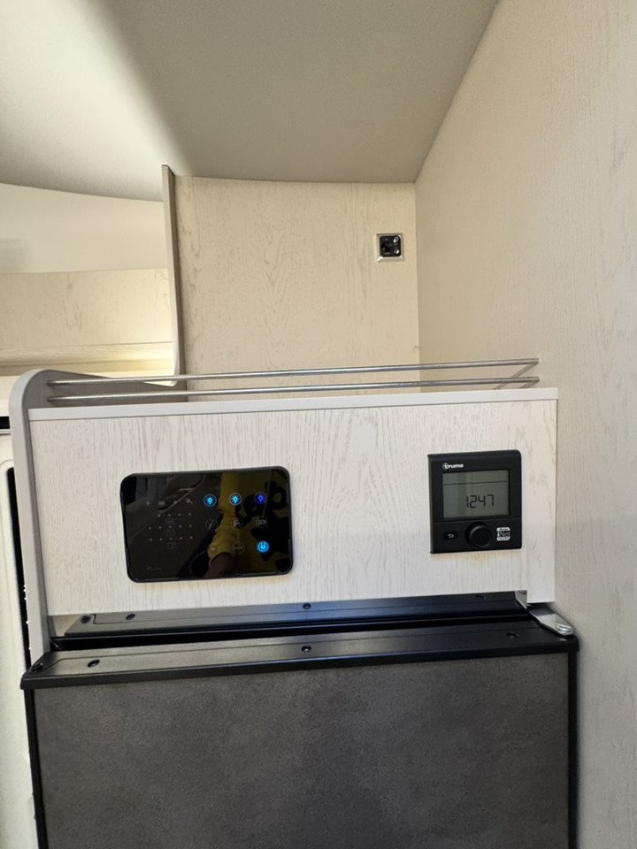 Alcove motorhome Rimor Seal 695: picture 42