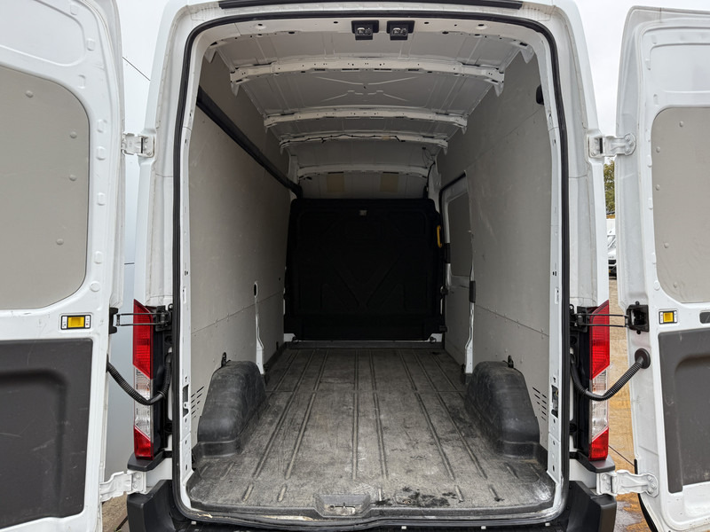 Panel van Ford Transit 350 2.0 TDCI 170PK L3H3 170PK Airco Cruise Control Parkeersensoren voor achter: picture 12 Panel van Ford Transit 350 2.0 TDCI 170PK L3H3 170PK Airco Cruise Control Parkeersensoren voor achter: picture 12