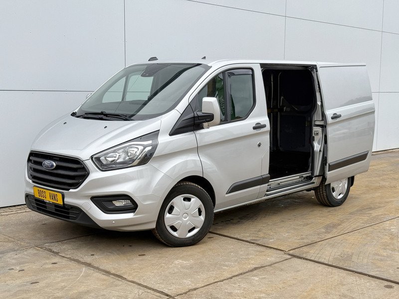 Ford Transit Custom 2.0 TDCI 130PK Automaat L1H1 LED Dubbele Schuifdeuren Airco Cruise Control Camera Navigatie Stoelverwarming Parkeersensoren voor achter - Small van: picture 2 Ford Transit Custom 2.0 TDCI 130PK Automaat L1H1 LED Dubbele Schuifdeuren Airco Cruise Control Camera Navigatie Stoelverwarming Parkeersensoren voor achter - Small van: picture 2