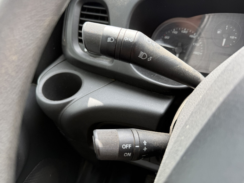 Leasing of Iveco Daily 35C12 2.3 Kipper Dubbellucht 3.5t Trekhaak Airco Cruise Control Luchtgeveerde stoel Iveco Daily 35C12 2.3 Kipper Dubbellucht 3.5t Trekhaak Airco Cruise Control Luchtgeveerde stoel: picture 18 Leasing of Iveco Daily 35C12 2.3 Kipper Dubbellucht 3.5t Trekhaak Airco Cruise Control Luchtgeveerde stoel Iveco Daily 35C12 2.3 Kipper Dubbellucht 3.5t Trekhaak Airco Cruise Control Luchtgeveerde stoel: picture 18