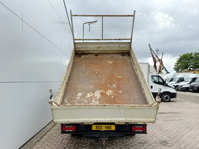 Leasing of Iveco Daily 35C12 2.3 Kipper Dubbellucht 3.5t Trekhaak Airco Cruise Control Luchtgeveerde stoel Iveco Daily 35C12 2.3 Kipper Dubbellucht 3.5t Trekhaak Airco Cruise Control Luchtgeveerde stoel: picture 11 Leasing of Iveco Daily 35C12 2.3 Kipper Dubbellucht 3.5t Trekhaak Airco Cruise Control Luchtgeveerde stoel Iveco Daily 35C12 2.3 Kipper Dubbellucht 3.5t Trekhaak Airco Cruise Control Luchtgeveerde stoel: picture 11