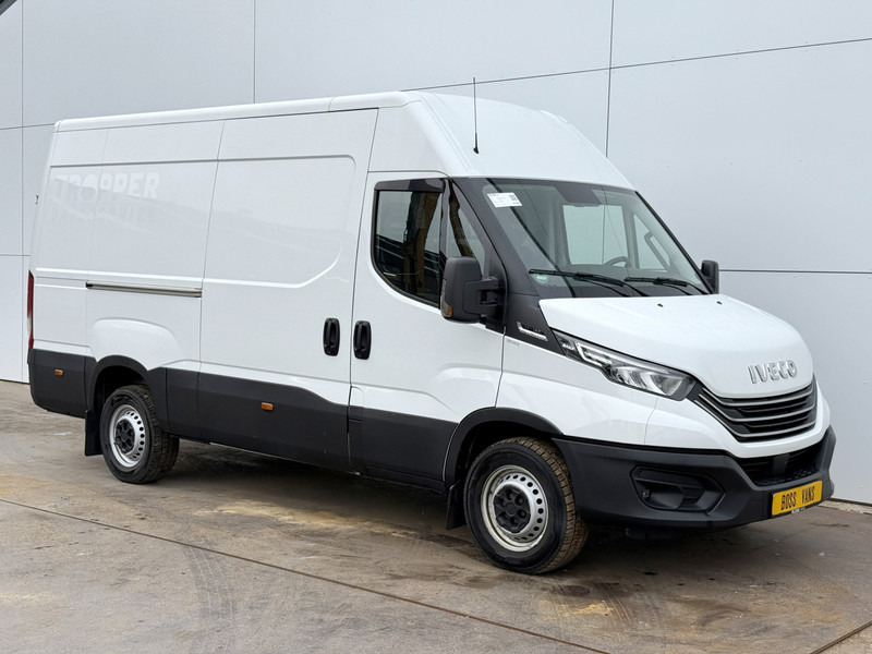 Iveco Daily 35S16 2.3 Laadklep Automaat LED Climate Control Cruise Control Camera Navigatie - Panel van: picture 4 Iveco Daily 35S16 2.3 Laadklep Automaat LED Climate Control Cruise Control Camera Navigatie - Panel van: picture 4
