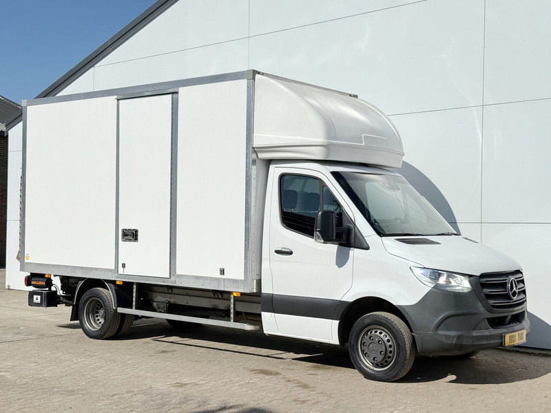Mercedes-Benz Sprinter 514 2.2 CDI Dubbellucht Laadklep Airco Cruise Control Bakwagen Meubelbak Koffer - Box van: picture 4 Mercedes-Benz Sprinter 514 2.2 CDI Dubbellucht Laadklep Airco Cruise Control Bakwagen Meubelbak Koffer - Box van: picture 4