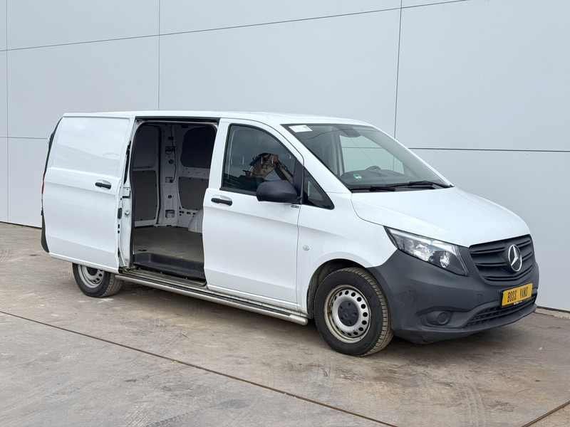 Mercedes-Benz Vito 114 2.1 CDI Automaat L2H1 Lederen Bekleding Climate Control Cruise Control Trekhaak Stoelverwarming - Small van: picture 5 Mercedes-Benz Vito 114 2.1 CDI Automaat L2H1 Lederen Bekleding Climate Control Cruise Control Trekhaak Stoelverwarming - Small van: picture 5