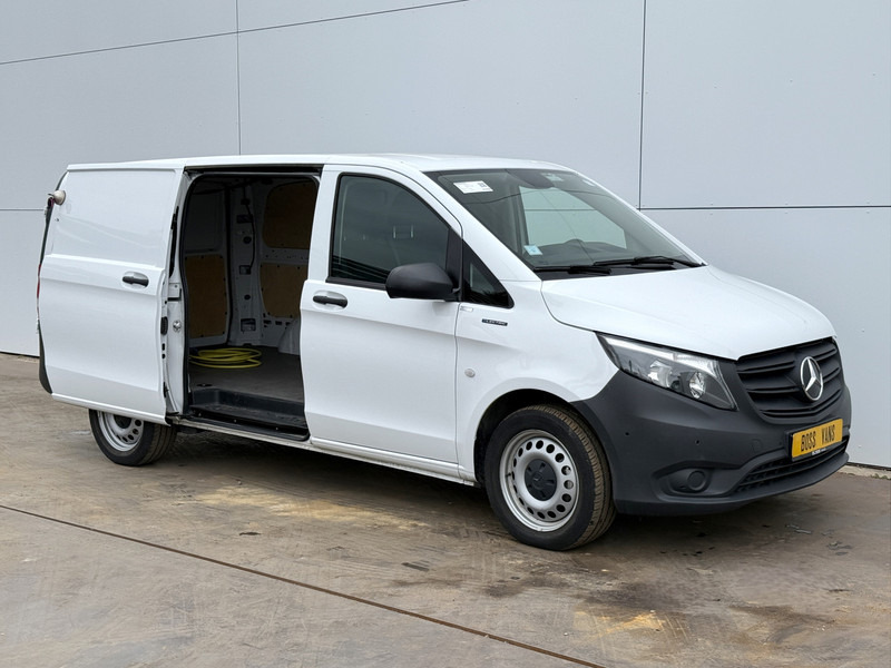 Mercedes-Benz eVito 112 66 kWh Elektrisch 66kWh 280km WLTP Snelladen Climate Control Camera Parkeersensoren voor achter Stoelverwarming - Small van, Electric van: picture 5 Mercedes-Benz eVito 112 66 kWh Elektrisch 66kWh 280km WLTP Snelladen Climate Control Camera Parkeersensoren voor achter Stoelverwarming - Small van, Electric van: picture 5