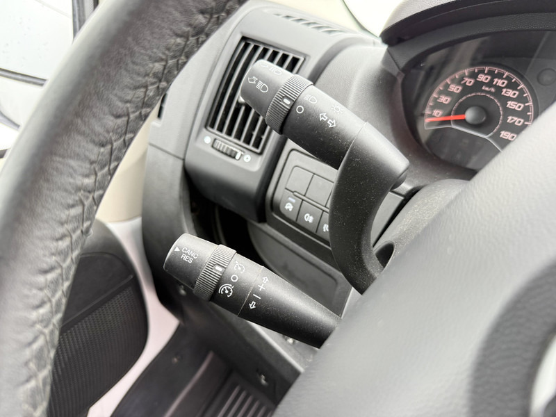 Small van Opel Movano 2.2 HDI 140PK L2H2 Climate Control Cruise Control Parkeersensoren: picture 18
