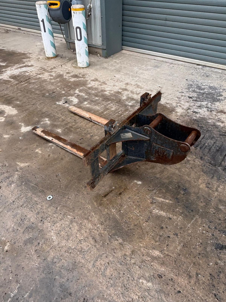 Titus Pallet Forks - Attachment for Construction machinery: picture 4 Titus Pallet Forks - Attachment for Construction machinery: picture 4