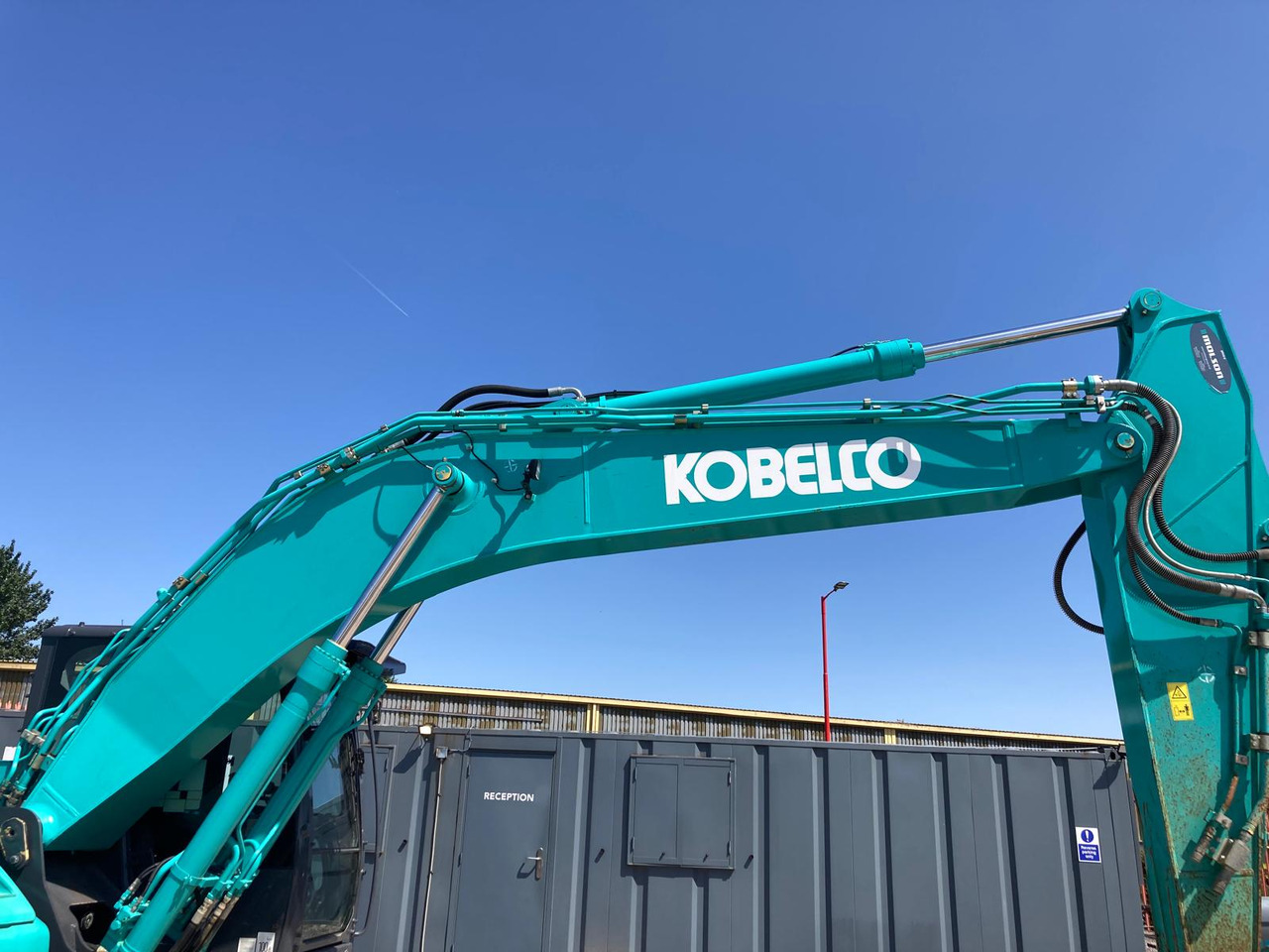 Crawler excavator Kobelco SK210LC-11: picture 16