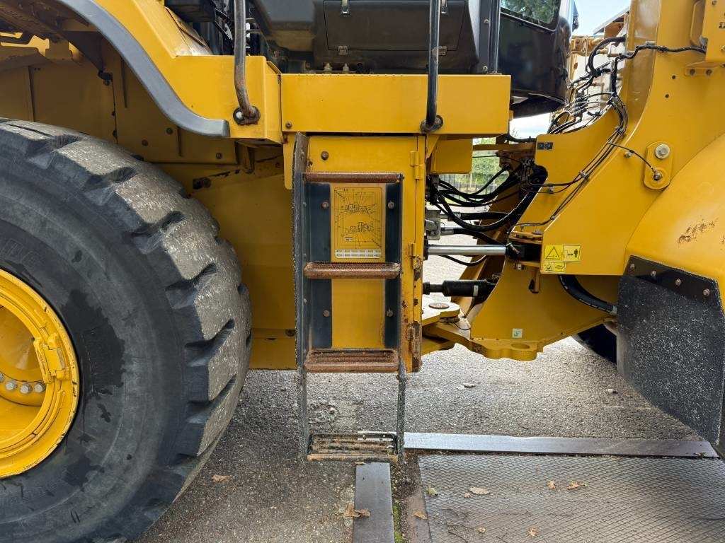 Wheel loader CAT 972 M: picture 47