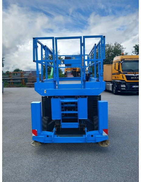 Genie GS 3369 RT - Scissor lift: picture 3 Genie GS 3369 RT - Scissor lift: picture 3
