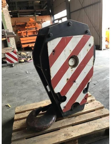 Liebherr 30t. Hook block 1-sheave 23mm - Loader crane for Construction machinery: picture 4 Liebherr 30t. Hook block 1-sheave 23mm - Loader crane for Construction machinery: picture 4