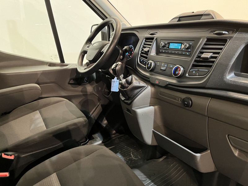 Ford Transit 2.0 TDCI L2H1 130 PK RWD Kipper Open Laadbak / Euro 6 / Trekhaak / Dubbel Lucht / 3-Zits / 34.750 KM !! BPM VRIJ !! - Tipper van: picture 4 Ford Transit 2.0 TDCI L2H1 130 PK RWD Kipper Open Laadbak / Euro 6 / Trekhaak / Dubbel Lucht / 3-Zits / 34.750 KM !! BPM VRIJ !! - Tipper van: picture 4