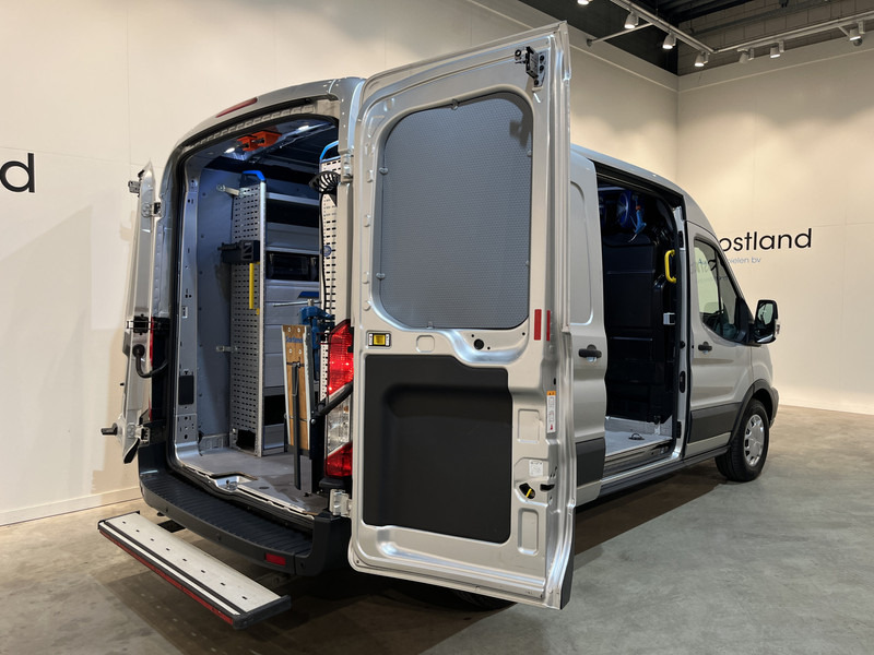 Ford Transit 350 2.0 TDCI L2H2 Trend 130 PK Automaat Servicebus / Sortimo Inrichting / Euro 6 / Airco / Cruise Control / Camera / 3-Zits / 83.500 KM !! - Panel van: picture 2 Ford Transit 350 2.0 TDCI L2H2 Trend 130 PK Automaat Servicebus / Sortimo Inrichting / Euro 6 / Airco / Cruise Control / Camera / 3-Zits / 83.500 KM !! - Panel van: picture 2