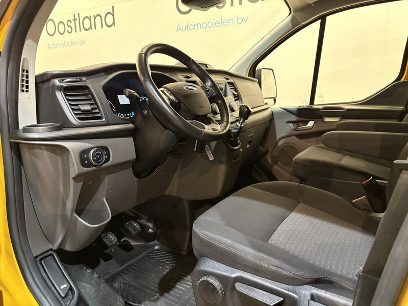 Ford Transit Custom 320 2.0 TDCI L2H1 Trend / Euro 6 / Airco / Cruise Control / PDC / Trekhaak / Imperiaal - Small van: picture 2 Ford Transit Custom 320 2.0 TDCI L2H1 Trend / Euro 6 / Airco / Cruise Control / PDC / Trekhaak / Imperiaal - Small van: picture 2