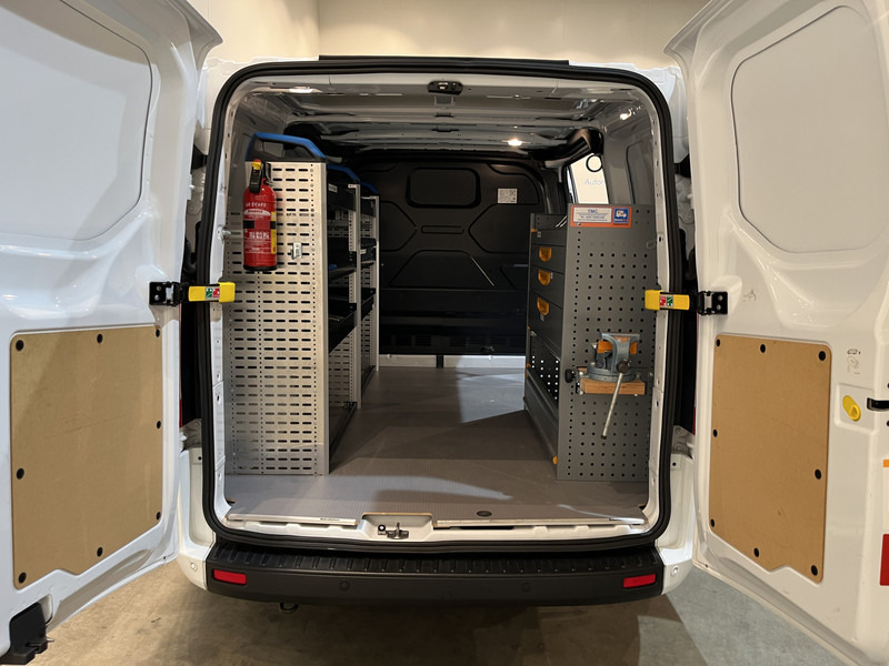 Ford Transit Custom 340 1.0 EcoBoost L1H1 PHEV Trend Automaat / Euro 6 / Servicebus / Sortimo Inrichting / Airco / Cruise Control / Camera / CarPlay / 3-Zits / 22.300 KM !! - Small van: picture 4 Ford Transit Custom 340 1.0 EcoBoost L1H1 PHEV Trend Automaat / Euro 6 / Servicebus / Sortimo Inrichting / Airco / Cruise Control / Camera / CarPlay / 3-Zits / 22.300 KM !! - Small van: picture 4