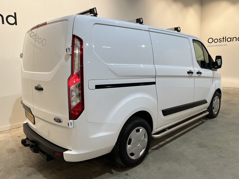 Small van Ford Transit Custom 340 2.0 TDCI L1H1 Trend 130 PK Servicebus / Sortimo Inrichting / Euro 6 / Schuifdeur L + R / 220V. / Airco / Cruise Control / PDC / CarPlay / Trekhaak / Navigatie / 79.500 KM !!: picture 20