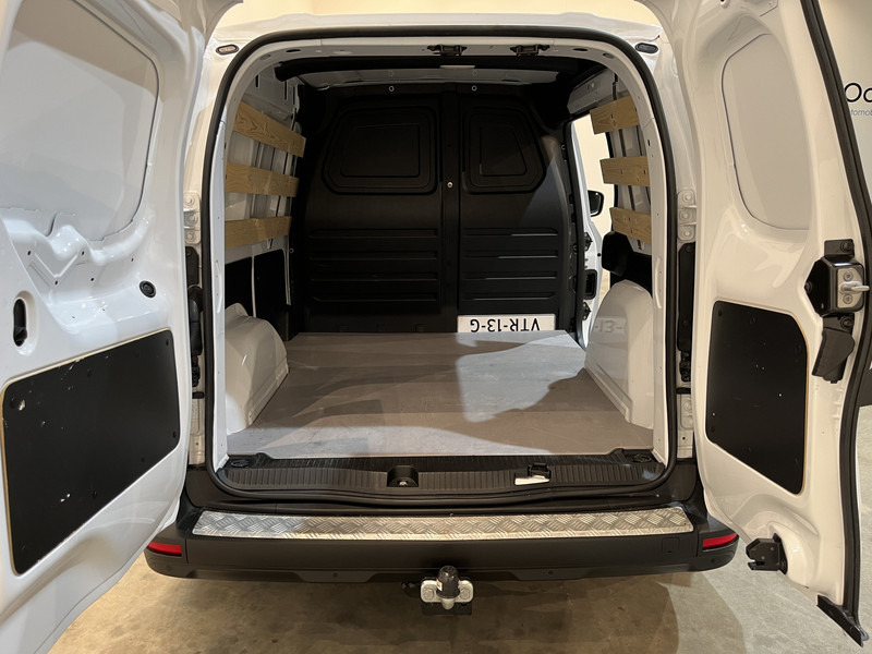 Renault Kangoo 1.5 Blue dCi Comfort L1 / Euro 6 / Airco / Cruise Control / PDC / CarPlay / Trekhaak / Navigatie / 35.000 KM !! - Small van: picture 5 Renault Kangoo 1.5 Blue dCi Comfort L1 / Euro 6 / Airco / Cruise Control / PDC / CarPlay / Trekhaak / Navigatie / 35.000 KM !! - Small van: picture 5