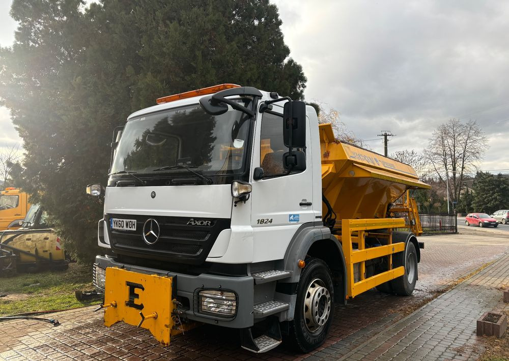 Snow removal vehicle Mercedes-Benz Axor 4x2 piaskarka solarka econ schmidt 1824 e5: picture 7 Snow removal vehicle Mercedes-Benz Axor 4x2 piaskarka solarka econ schmidt 1824 e5: picture 7